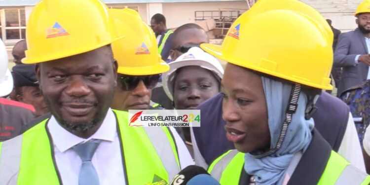 Infrastructures sportives : Une délégation de la FIFA en visite sur les chantiers de rénovation des stades 28 septembre et Général Lansana Conté de Nongo