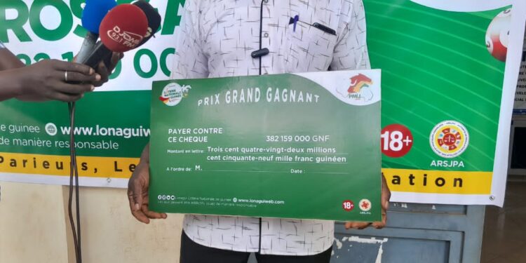KANKAN: Un parieur de la LONAGUI rafle la cagnotte spéciale de 382.159.000 GNF