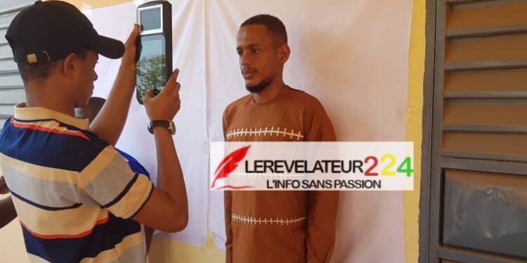 Lansana Komara sur la sortie du PM Bah Oury: ‘’C’est une fuite en avant, ils n’ont pas l’intention d’organiser les élections’’