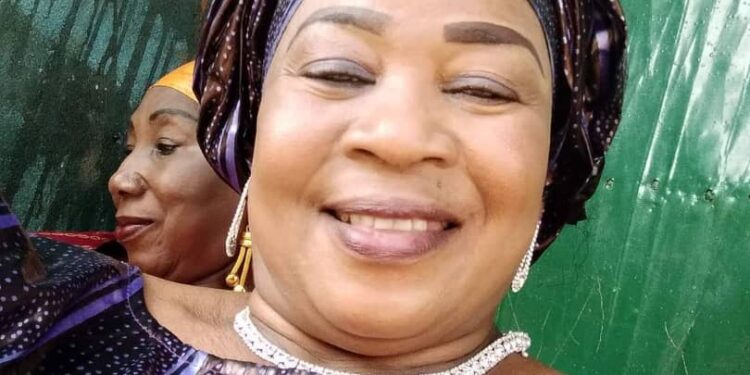 Décès de Mme Sylla Mariama Siragbe, membre de la troupe Pesse de Touguiwondy : les condoléances du président de la COBAG