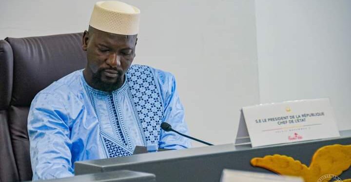 Dissolution des exécutifs communaux : Des anciens élus attaquent le décret de Mamadi Doumbouya devant la cour suprême