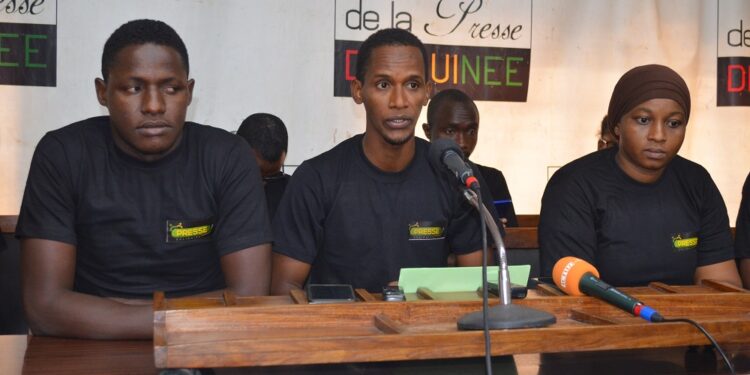 Retrait de licences : Presse solidaire encourage Espace, Djoma, FIM et Sweet à engager une procédure judiciaire, individuelle ou collective, devant la Cour suprême