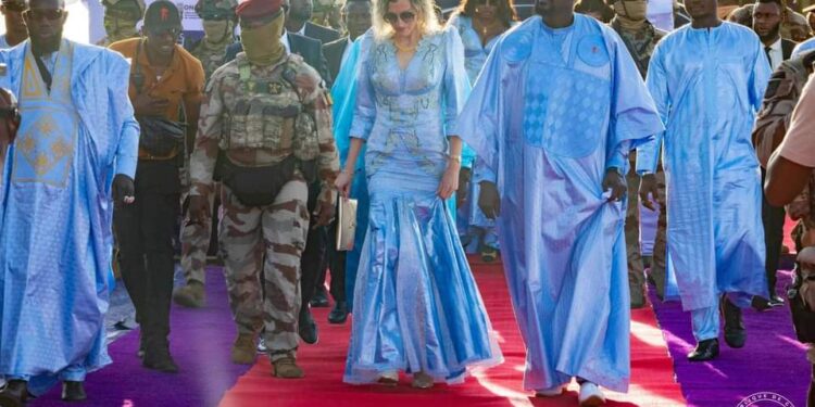 Le dilemme de la popularité de Mamadi Doumbouya à kankan Nabaya.