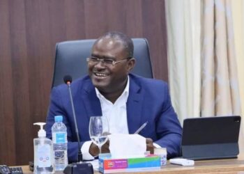Ligue 1 Guicopres : Kerfalla Camara KPC apporte son soutien au coach du Hafia FC