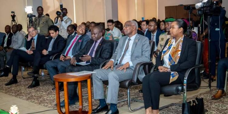 Conakry : Ouverture des travaux de la 2ème édition du Forum des mines et du développement durable (FOMIDE)