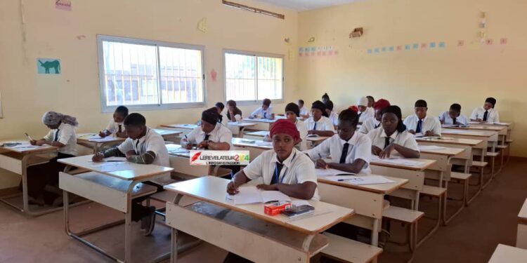 N’Zérékoré: le Gouverneur lance les épreuves des examens de sortie…