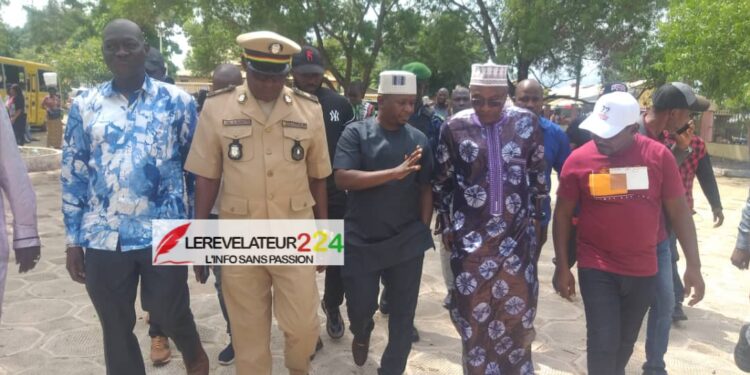 KINDIA : le ministre Moussa Moïse Sylla en visite sur quelques chantiers de son département
