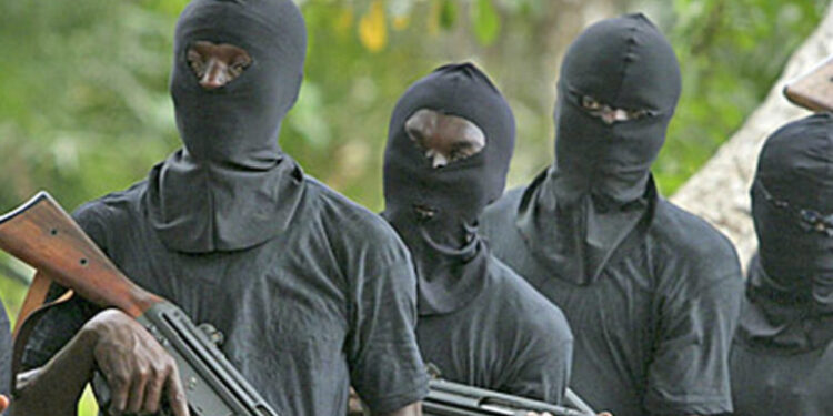 URGENT/Kissidougou : la police déjoue une tentative d&rsquo;enlèvement d&rsquo;une dame par deux militaires venus de Conakry