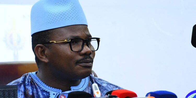 Avant-projet de nouvelle constitution : Dr. Dansa Kourouma fixe le Cap (Discours)