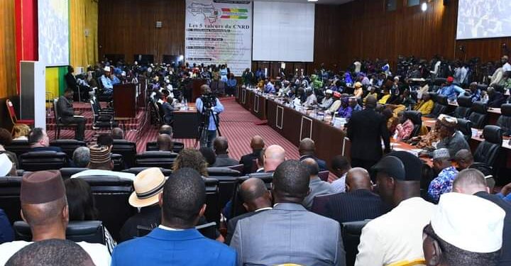Guinée: 35 ans au moins et 80 ans au plus pour être président de la République (Avant-projet de constitution)