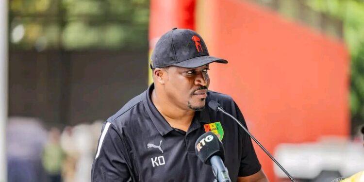 Élimination du Syli national aux JO de Paris/un analyste sportif réclame le départ de Kaba Diawara : ‘’Il n’est pas prêt à coacher une équipe nationale’’
