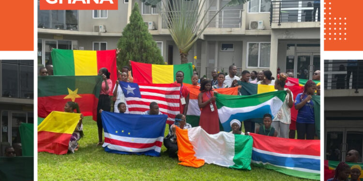 3e Sommet Citoyen Ouest-Africain: Tournons la page interpelle la CEDEAO et exige la libération de Fonike et Billo Bah