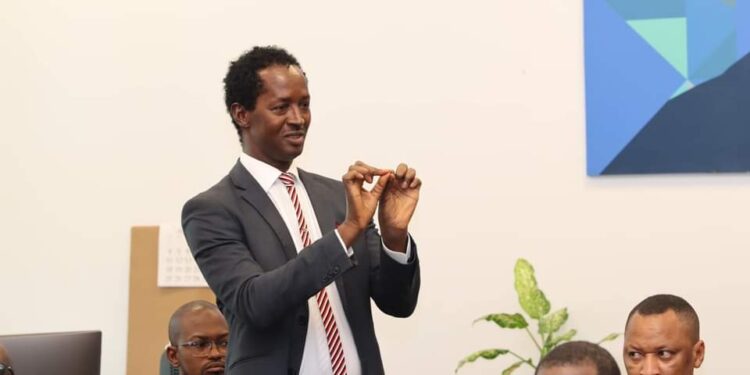 Nous avons vu s’estomper pareille frivolité(Par Alpha Abdoulaye Diallo)