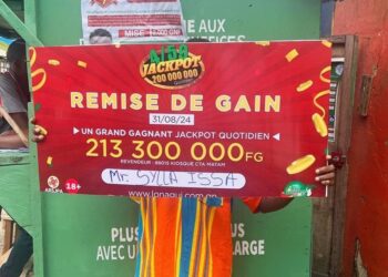 LONAGUI : Un parieur mise 4 000 et rafle 213 300 000 de francs guinéens