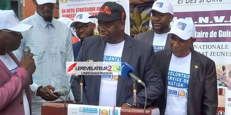 KANKAN: le ministre Bogola Haba procède au lancement de la formation de 350 volontaires agents de santé à l&rsquo;ASCAD