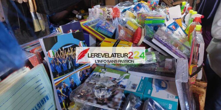Préparatifs de la rentrée scolaire : les vendeurs de fournitures scolaires se plaignent de la rareté de la clientèle