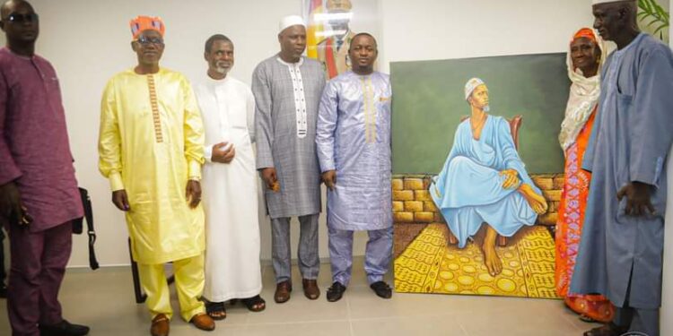 Ministère de la culture, du tourisme et de l’artisanat: le ministre Moussa Moïse Sylla reçoit en audience une importante délégation des descendants de Waliou Thierno Ibrahima Ndama