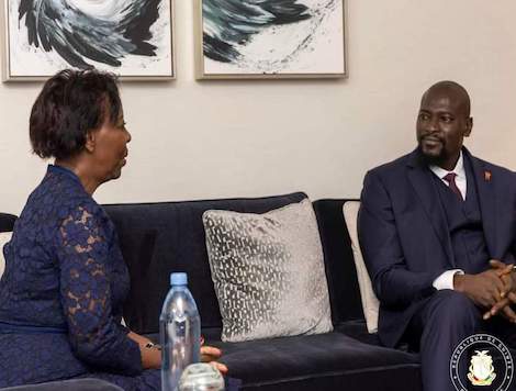 Guinée : Général Doumbouya interdit à tous ses ministres de sortir du pays jusqu’au 31 décembre