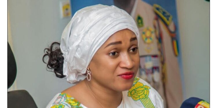 Dame Doussou Nabé: Une Directrice Réformatrice à la Tête de la Direction Générale de la SNG