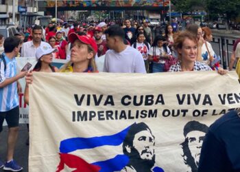 Le mouvement de la jeunesse Nasser accueilli par le Consul Égyptien au Venezuela (Communiqué)