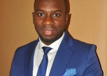 Guinée : Partis Politiques en Ruine, Démocratie en Péril.