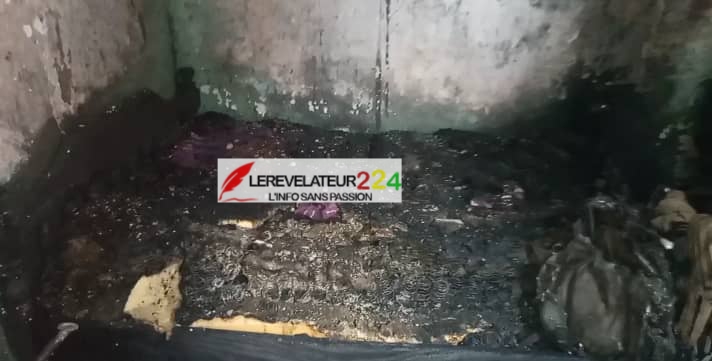KINDIA : le contenu d’une chambre emporté par un incendie à Sarakoleah