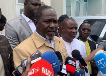 Retour à l’ordre constitutionnel : l’Union sacrée des forces vives invite le Général Doumbouya, à ‘’instituer un cadre de concertation entre le CNRD et l’ensemble des acteurs de la vie de la Nation’’