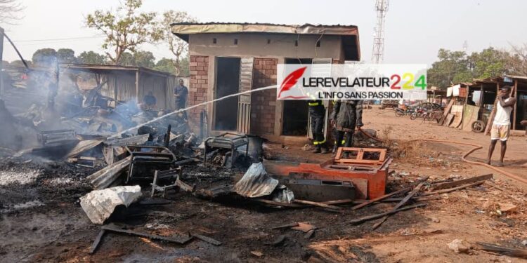 KANKAN: Un incendie fait des ravages dans un atelier de menuiserie moderne