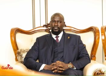 Guinée: le président Doumbouya retire les permis d’exploitation de près d&rsquo;une cinquantaine de sociétés minières