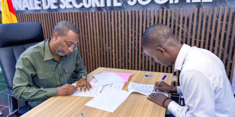 Une première historique : la CNSS signe les premiers contrats de travail de son personnel