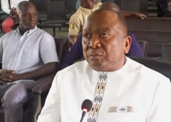 Ce n’est pas un cadeau, mais un droit : redresser le déploiement chaotique de la Carte d’identité numérique en Guinée