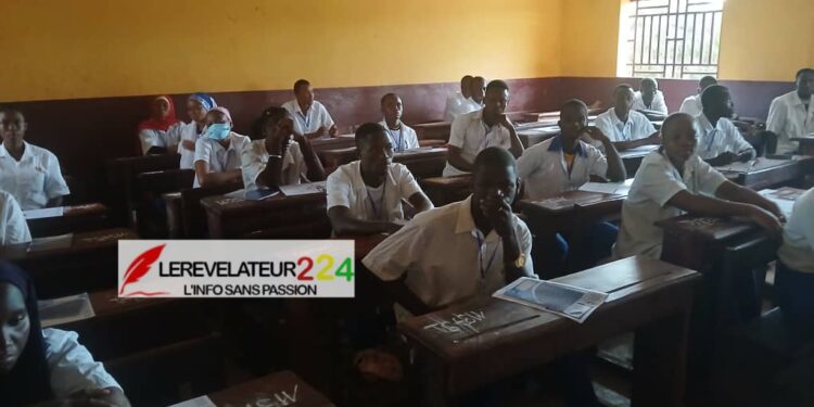SIGUIRI : lancement des premières épreuves du baccalauréat unique…