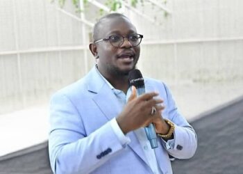 Remise du projet de constitution au Général Doumbouya : Voici l&rsquo;intégralité du discours de Dr. Dansa Kourouma