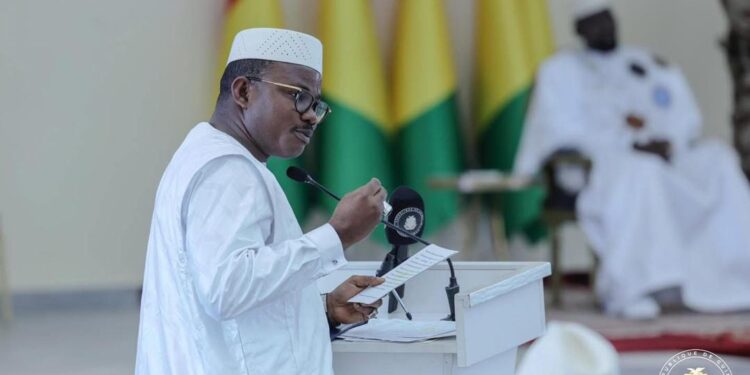 Remise du projet de constitution au Général Doumbouya : Voici l&rsquo;intégralité du discours de Dr. Dansa Kourouma