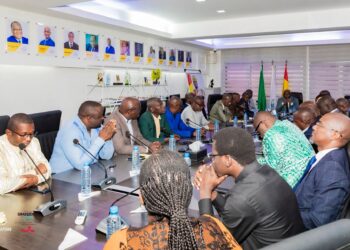 Boycott des audiences : Bah Oury rencontre le Conseil de l’Ordre des avocats de Guinée