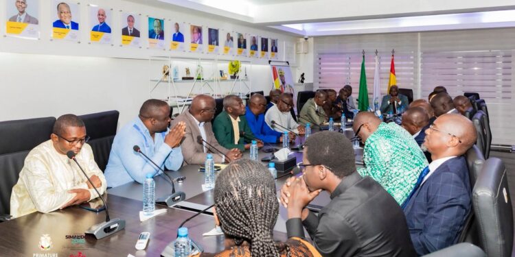 Boycott des audiences : Bah Oury rencontre le Conseil de l’Ordre des avocats de Guinée