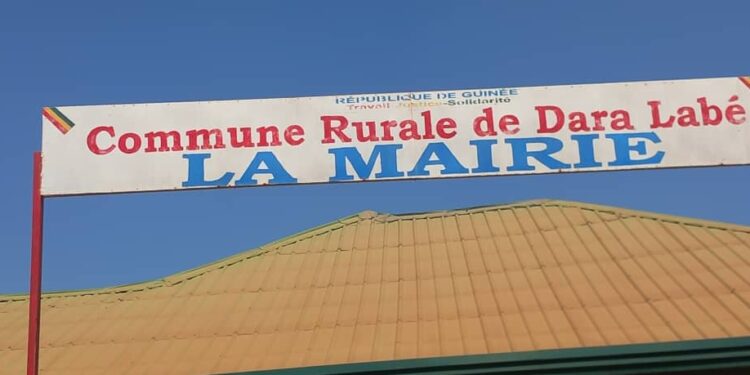 Alpha Bayo: « C’est l’une des meilleures pour ne pas dire la meilleure constitution dans l’histoire politique de la Guinée »
