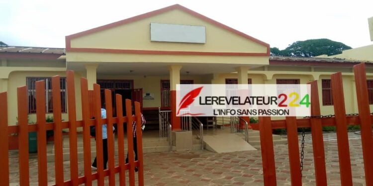 Bénin : L’UJPLA demande la libération du journaliste Cosme HOUNSA