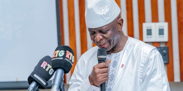 Guinée : le Général Ibrahima Kalil Condé présente les statistiques provisoires du registre national des personnes physiques et du fichier électoral biométrique
