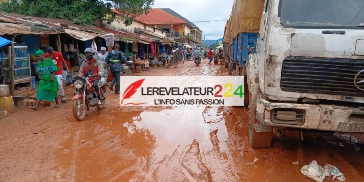 Dégradation poussée des voiries urbaines de Kindia: Un véritable casse-tête pour les usagers et les riverains
