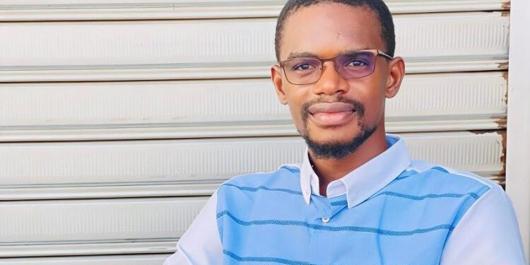 Les faux fidèles : ceux qui mangent à toutes les tables, l’art de trahir ses bienfaiteurs (Par Dr. Karamo Kaba)