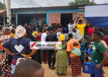 Campagne référendaire : Après Boké, Bakary Sylla, DG de la CNSS mobilise les pensionnés et veuves de Fria pour le « Oui » au référendum
