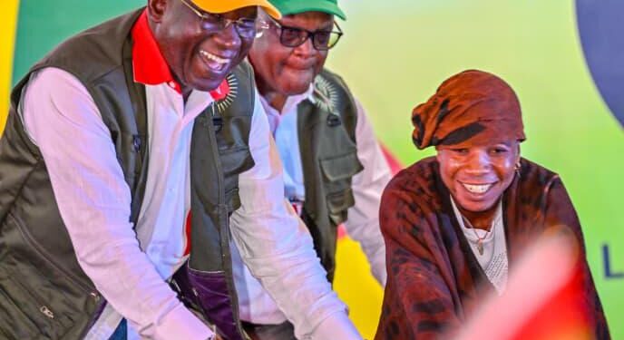 Référendum du 21 septembre : le Mouvement Rouge Jaune Vert mobilise à Faranah sous le parrainage d’Ahmed Kanté