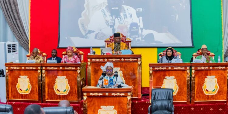 La Cinquième République, l’ultime rempart contre la décadence (Par Abdoul Mazid Bah)