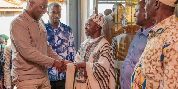 Faranah : Le Premier Ministre en tournée de remerciements