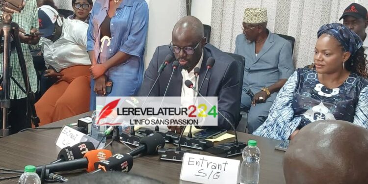 Robert Sarah Koulémou installé dans ses fonctions: ‘’Que Dieu guide les pas du Général Mamadi Doumbouya dans sa noble mission historique de refondation’’