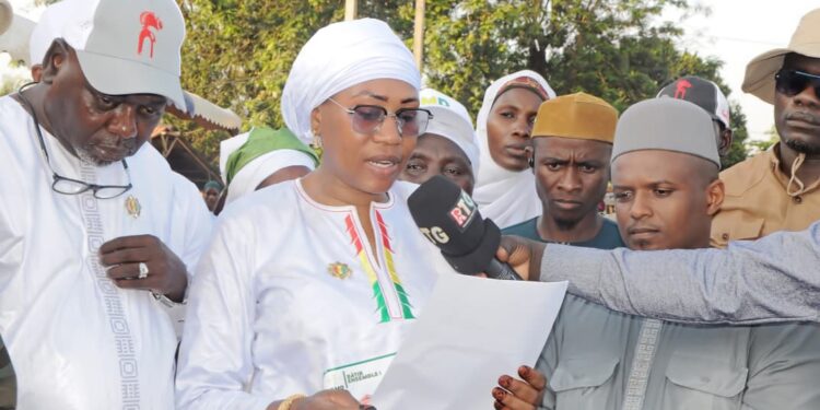 Sous l’impulsion de l’honorable M’Mahawa Soumano, Kamsar fait bloc derrière le candidat Mamadi Doumbouya