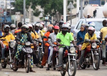 Permis moto obligatoire : « aucune obligation immédiate », selon ministre des transports