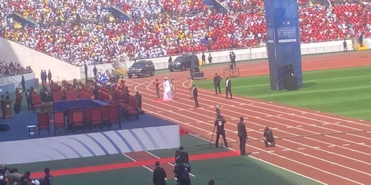Investiture du président Mamadi Doumbouya : forte mobilisation et dispositif sécuritaire renforcé au stade général Lansana Conté de Nongo