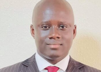 Déguerpissements à Conakry : ‘’l&rsquo;État doit humaniser l&rsquo;action publique’’, plaide l&rsquo;économiste Mohamed Camara